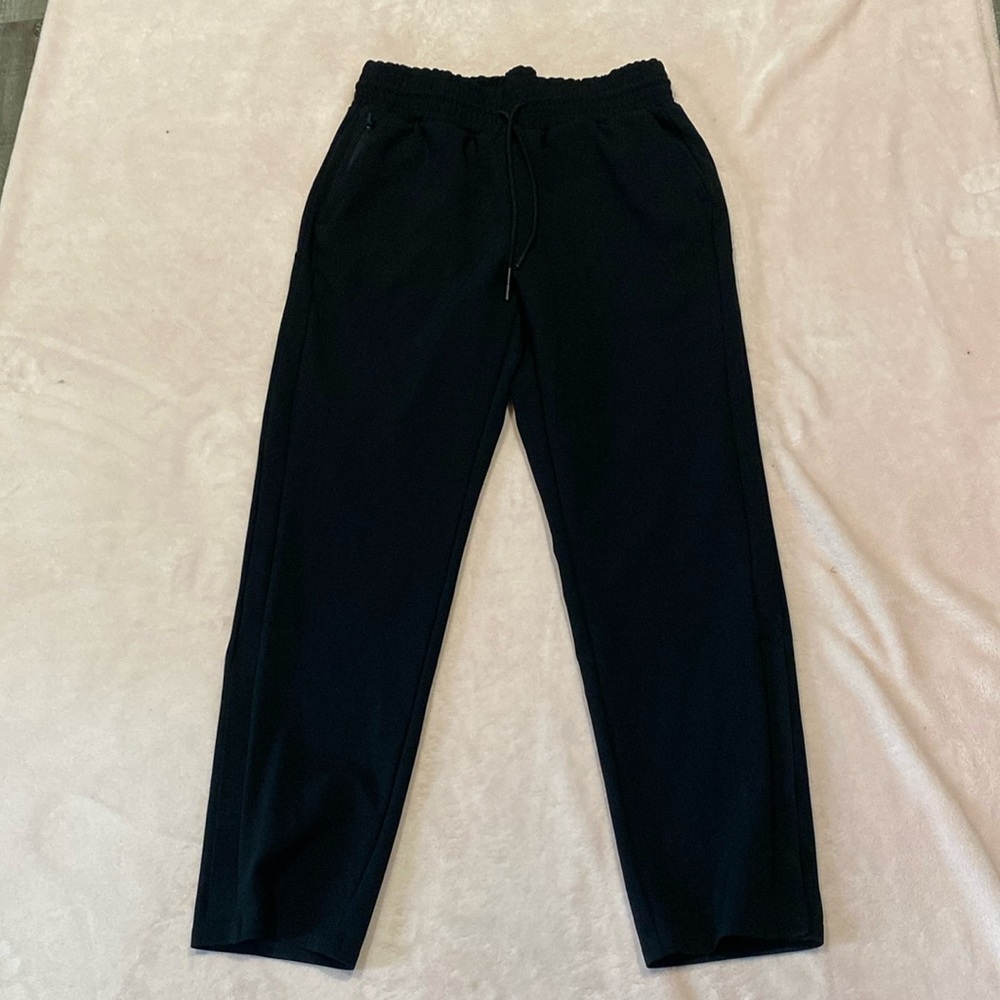 Athleta Metropolis Straight Leg Primatwill Black Size 6 Travel Pants #532832